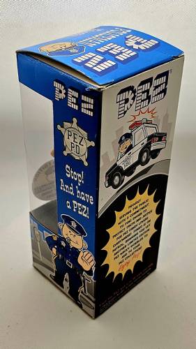 PEZ - Wacky Wobblers - PEZ Policeman