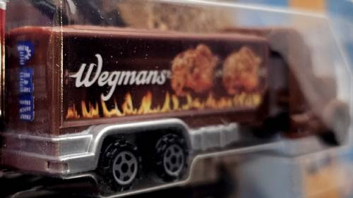 PEZ - Advertising Wegmans - Truck - Brown cab, chicken