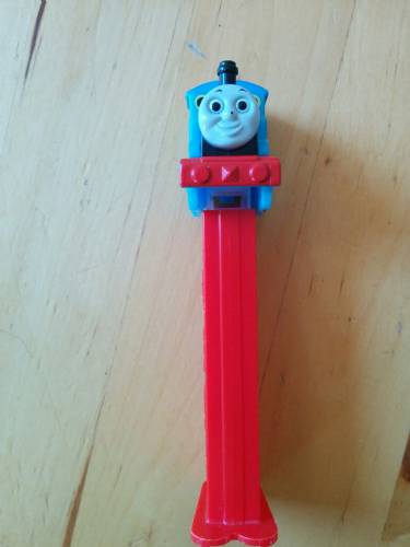 PEZ - Thomas and Friends - Thomas - Blue #1 black eyes