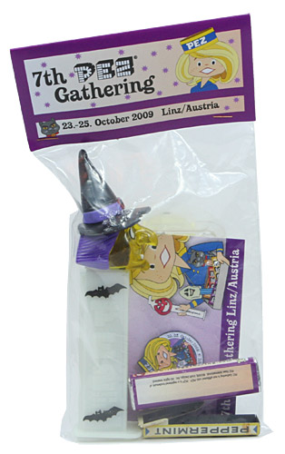 PEZ - Linz Gathering - 2009 - Witch - Yellow crystal, GITD stem - E