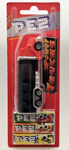 PEZ - Trucks - Series E - Tanker - Red cab, black tanker