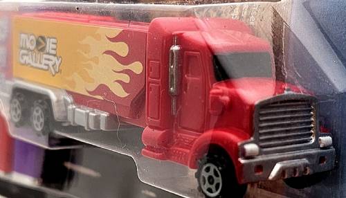 PEZ - Advertising Movie Galley Video - Truck - Red cab