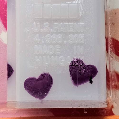 PEZ - Hearts - Valentine - Princess - Italic White on Dark Purple