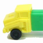 PEZ - Cab #R2 B Yellow Cab on green