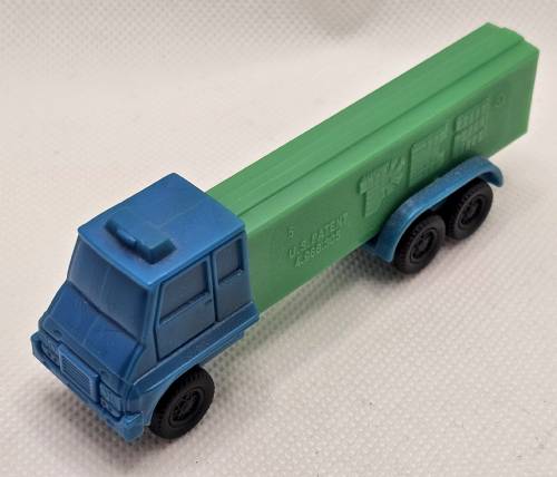 PEZ - Trucks - Series D - Cab #R3 - Blue Cab - B