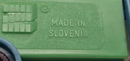 PEZ - Trucks - Series D - Cab #R3 - Blue Cab - B