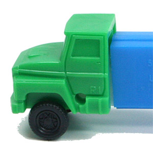 PEZ - Trucks - Series D - Cab #R1 - Green Cab - B