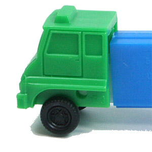 PEZ - Trucks - Series D - Cab #R3 - Green Cab - B