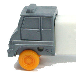 PEZ - Trucks - Misfits - Cab #R3 - Silver Cab, Orange Wheels - B