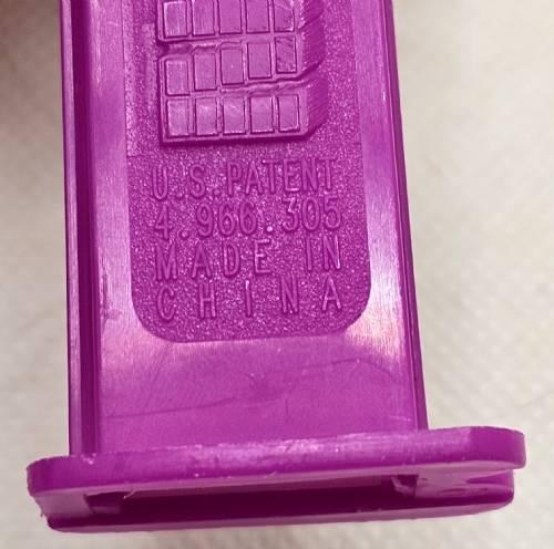 PEZ - Teenage Mutant Ninja Turtles - Series A - Donatello (Happy)