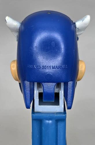 PEZ - Super Heroes 2011 - Marvel - Captain America - Blue Hood - B