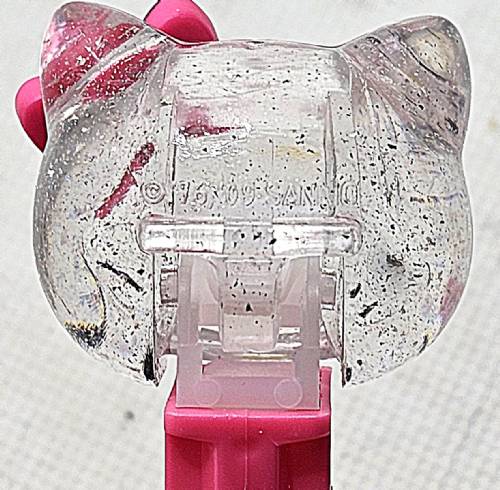 PEZ - Skulls - Glittery crystal head with skull in black bow