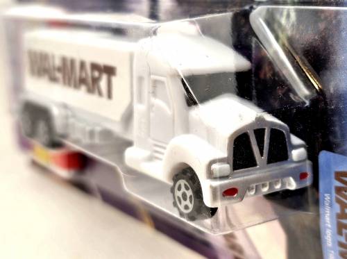 PEZ - Advertising Walmart 1981 - Truck with V-Grill - White cab, white trailer