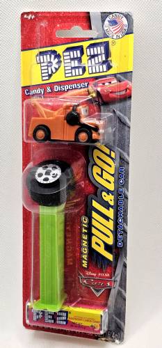 PEZ - Disney Movies - Cars - Magnetic Pull & Go - Mater - C