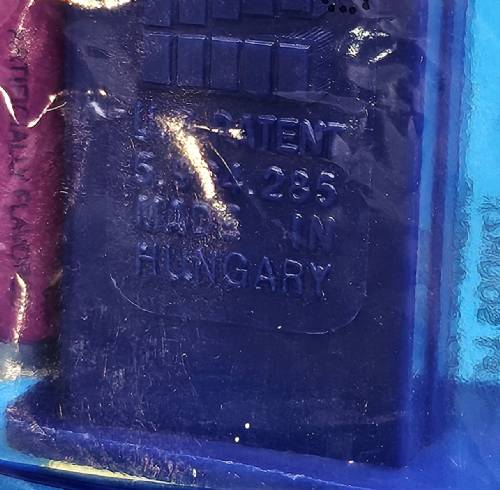 PEZ - Visitor Center - Empty Puck