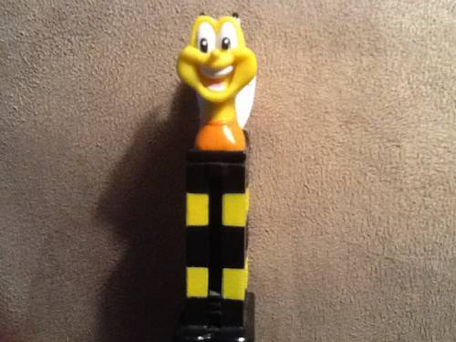 PEZ - Giant PEZ - General Mills - BuzzBee