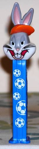 PEZ - Football Bugs Bunny "Footballer Bugs" - Eyes Half Open