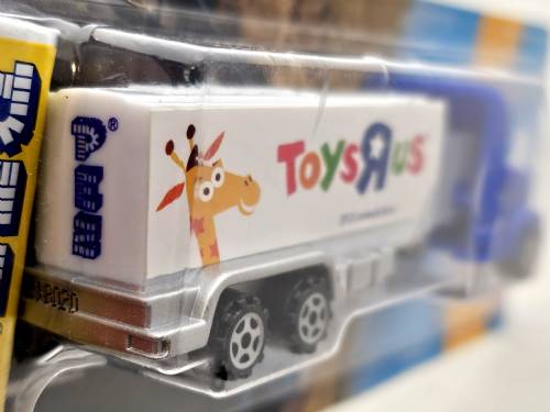 PEZ - Advertising Toys"R"Us - Truck - Blue cab, white trailer