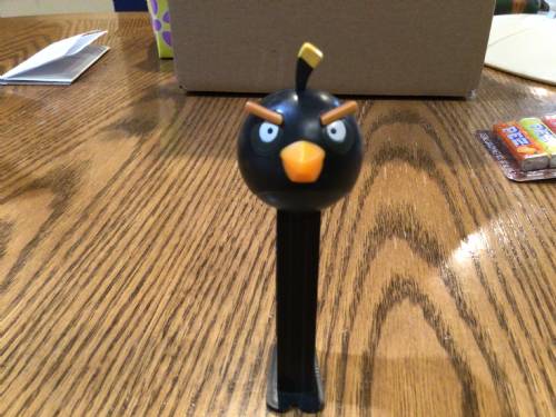 PEZ - Animated Movies and Series - Angry Birds - Black Bird - A