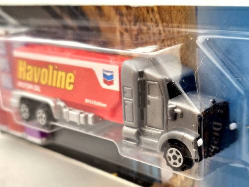 PEZ - Advertising Havoline - Truck - Silver cab, red truck