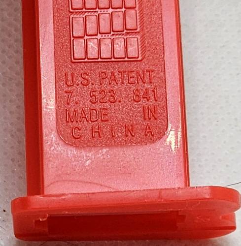 PEZ - Fullbody - Hello Kitty in Overalls - Crystal, yellow sleeves