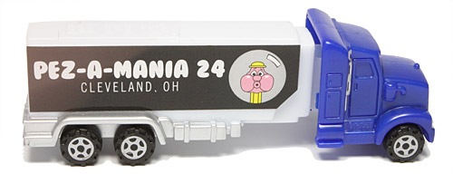 PEZ - PEZAMANIA - 2014 - Truck - Blue cab, white trailer