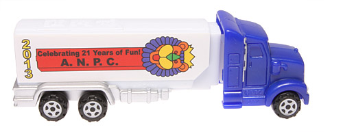 PEZ - National PEZ 2013 - Truck - Blue cab, white trailer