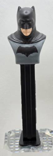 PEZ - Batman vs. Superman - DC - Batman - black hood - E