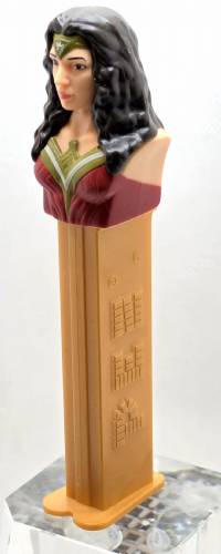 PEZ - Super Heroes - Batman vs. Superman - DC - Wonder Woman - B