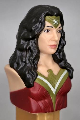 PEZ - Super Heroes - Batman vs. Superman - DC - Wonder Woman - B