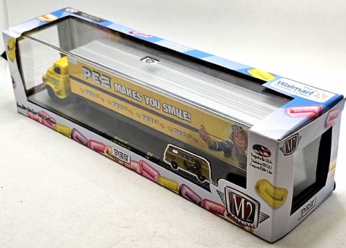 PEZ - Collectible Trucks - M2 Machines - Serie 1 - 1958 Dodge COE