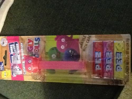 PEZ - Animated Movies and Series - Ugly Dolls - Moxy