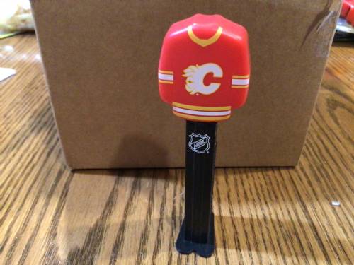PEZ - Sports Promos - NHL - Jerseys - Calgary Flames