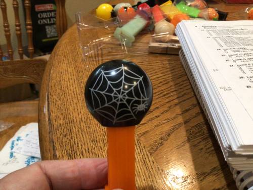 PEZ - Halloween - Bag 2025 - Ball Mini - Spider web