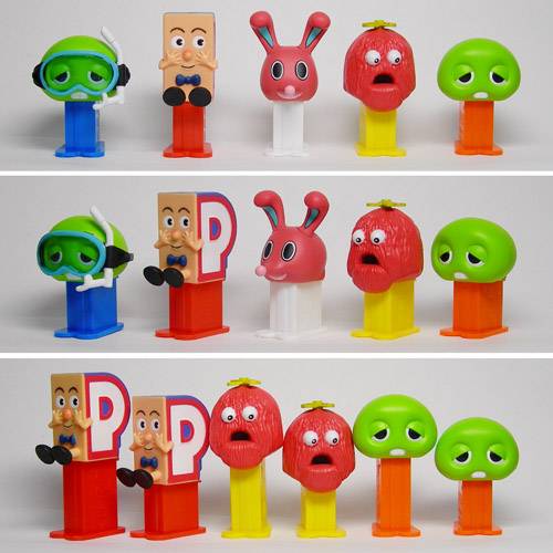 PEZ - Mini PEZ - Gachapin and Mukku 1 MiniMini #41 - Mukku